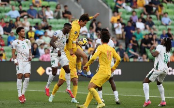 世界杯高清赛事入口-国足没练成 “刺猬”，反倒成了 “荷兰猪”！输喀麦隆到底输在哪|喀麦隆足球|中国男足|荷兰足球|角球|球员_新浪体育_新浪新闻