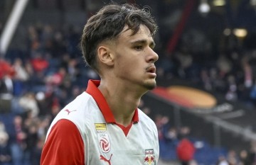 世界杯高清赛事入口-10球1助攻！18岁波黑天才边锋横空出世，国米一心想签，谨防截胡