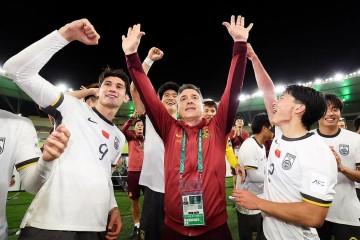 世界杯直播客户端下载-铁血防守+铁腕管理，安东尼奥成功靠子弟兵，杨科失败因不够务实